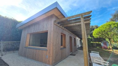 Une extension en ossature bois réalisé par Lo-Cal House en Dordogne
